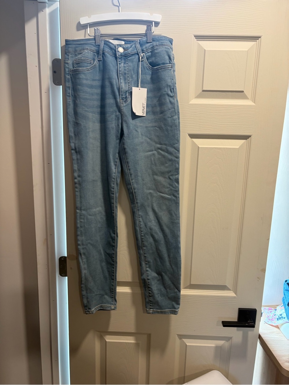 Women's Light Wash Skinny Jeans - Casual Stretch Denim